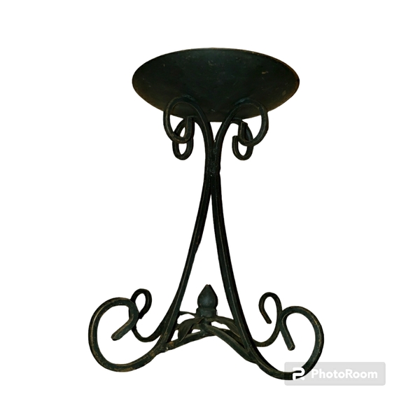 Vintage Black Medium Wrought Iron Pillar Candle Holder - Picture 2 of 11
